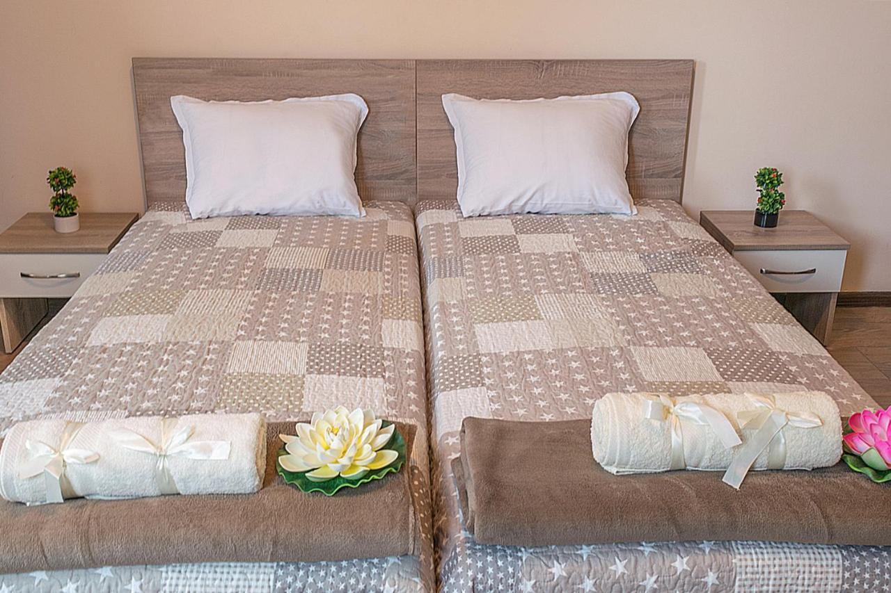 Flora Beach Apartaments بورغاس المظهر الخارجي الصورة