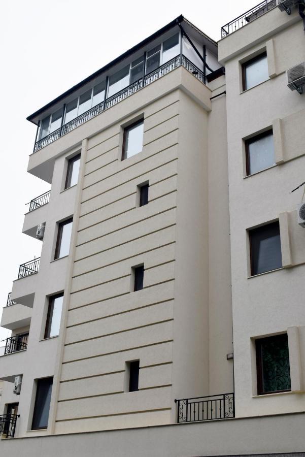 Flora Beach Apartaments بورغاس المظهر الخارجي الصورة