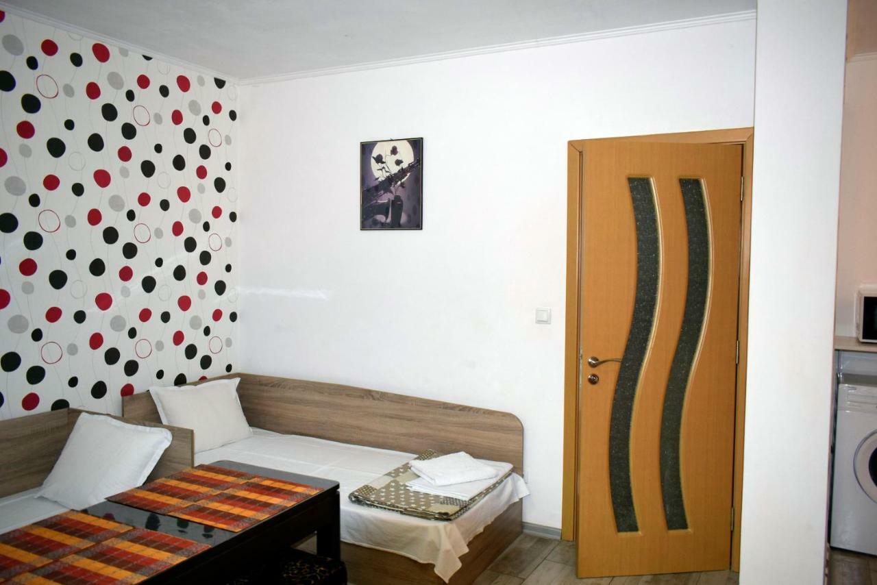 Flora Beach Apartaments بورغاس المظهر الخارجي الصورة